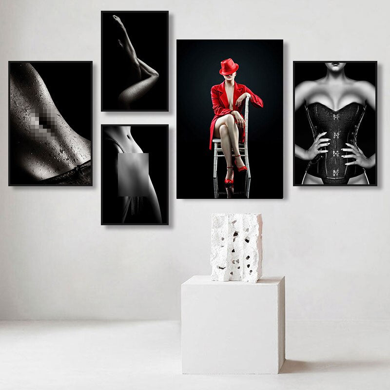 Black & White Sexy Women Figure Canvas Art